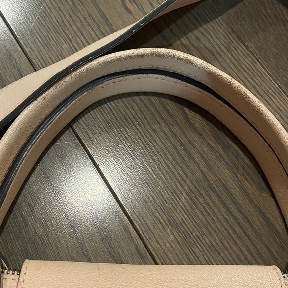 Longchamp Handbag - Picture 8 of 9